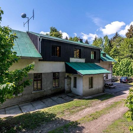 Chata Barbora Hotel Lucany nad Nisou Exterior photo