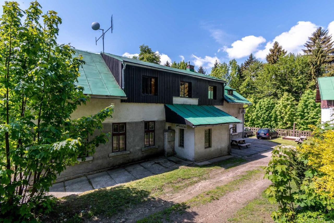 Chata Barbora Hotel Lucany nad Nisou Exterior photo